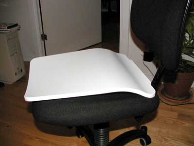 seat that curves down at the back